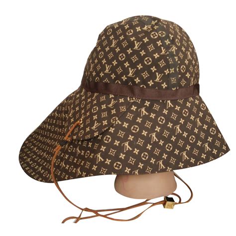 louis vuitton la hat